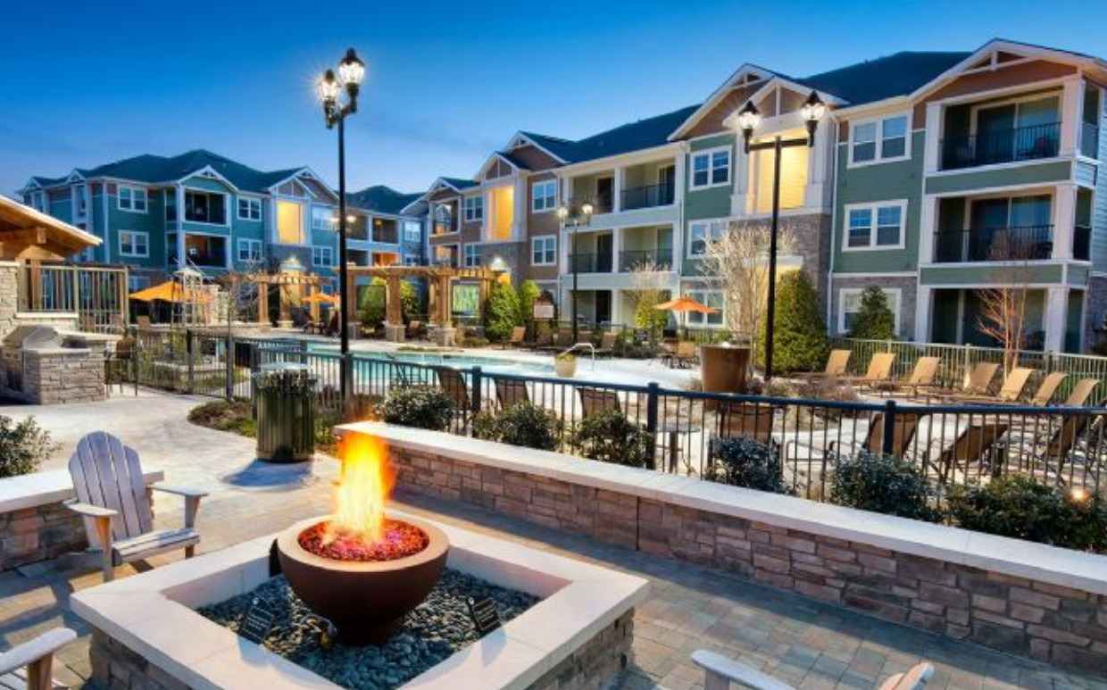 Alexander Countryside — Clearwater, 330 Units