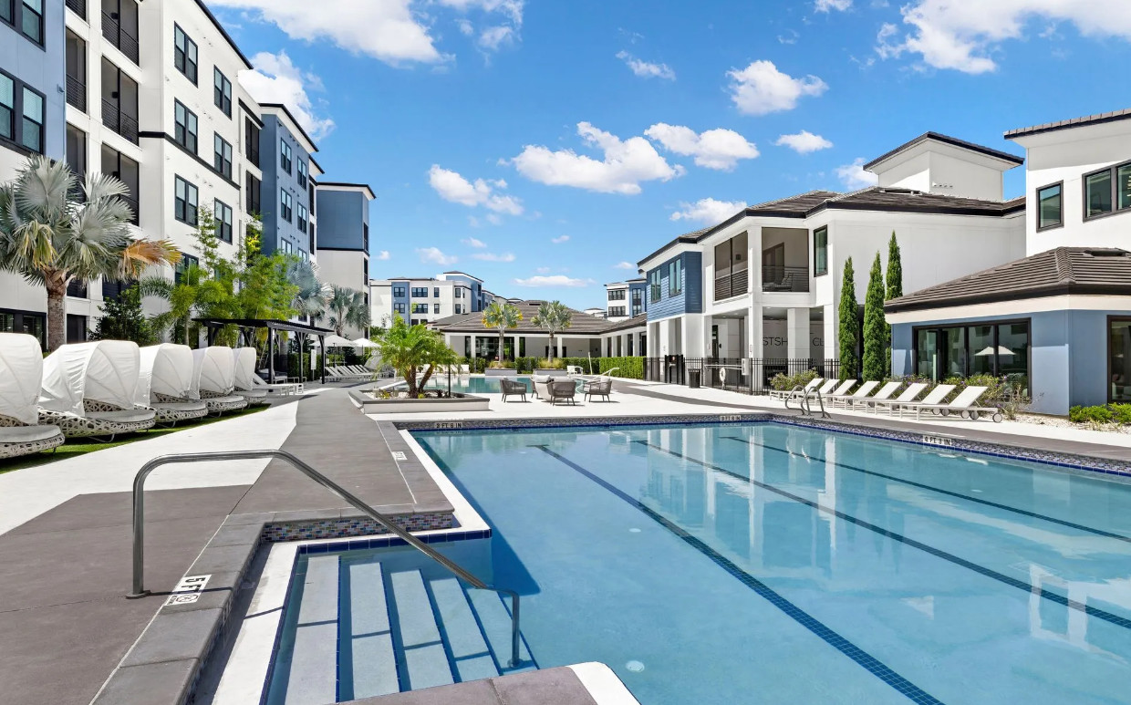 The Pointe on Westshore — Tampa, 444 Units